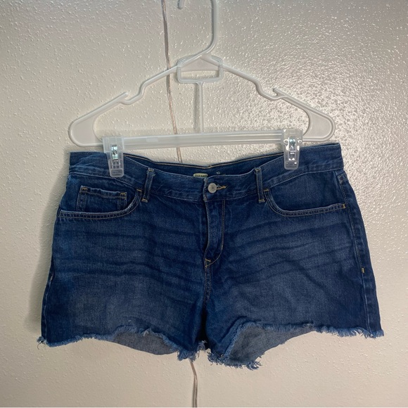 Old Navy Denim Shorts - Picture 3 of 7